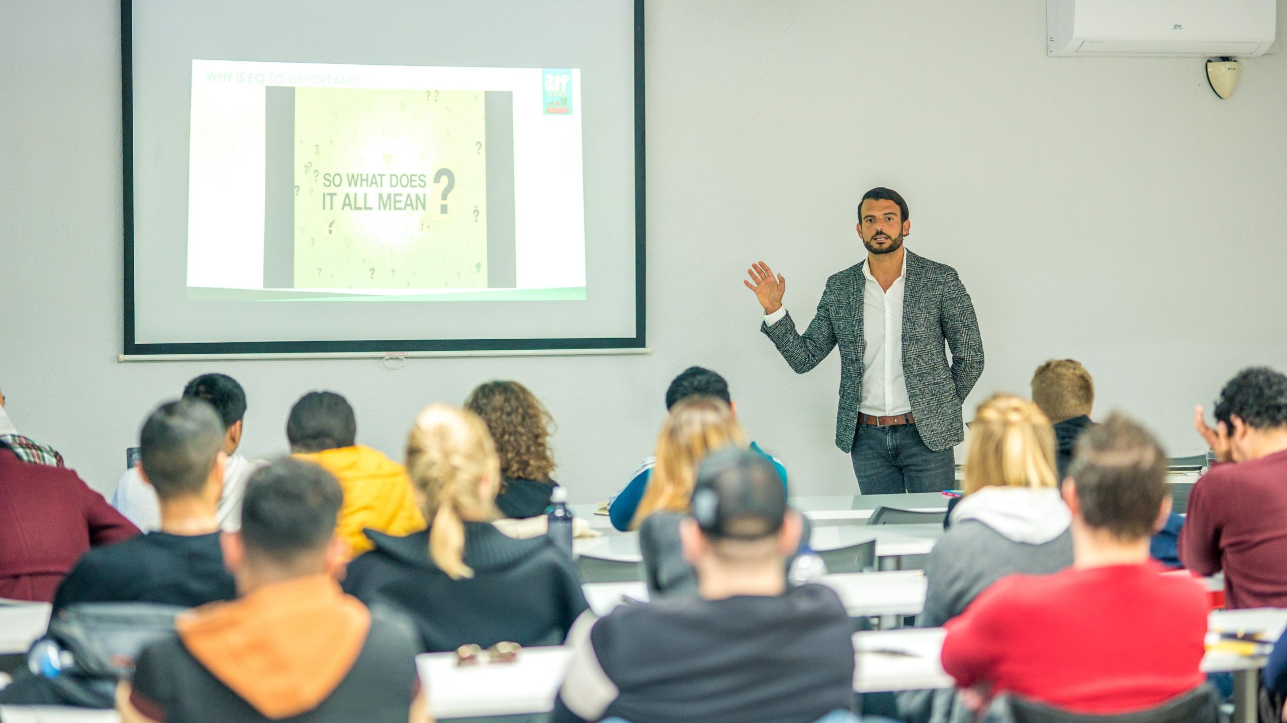 Quantitative Research in Business
