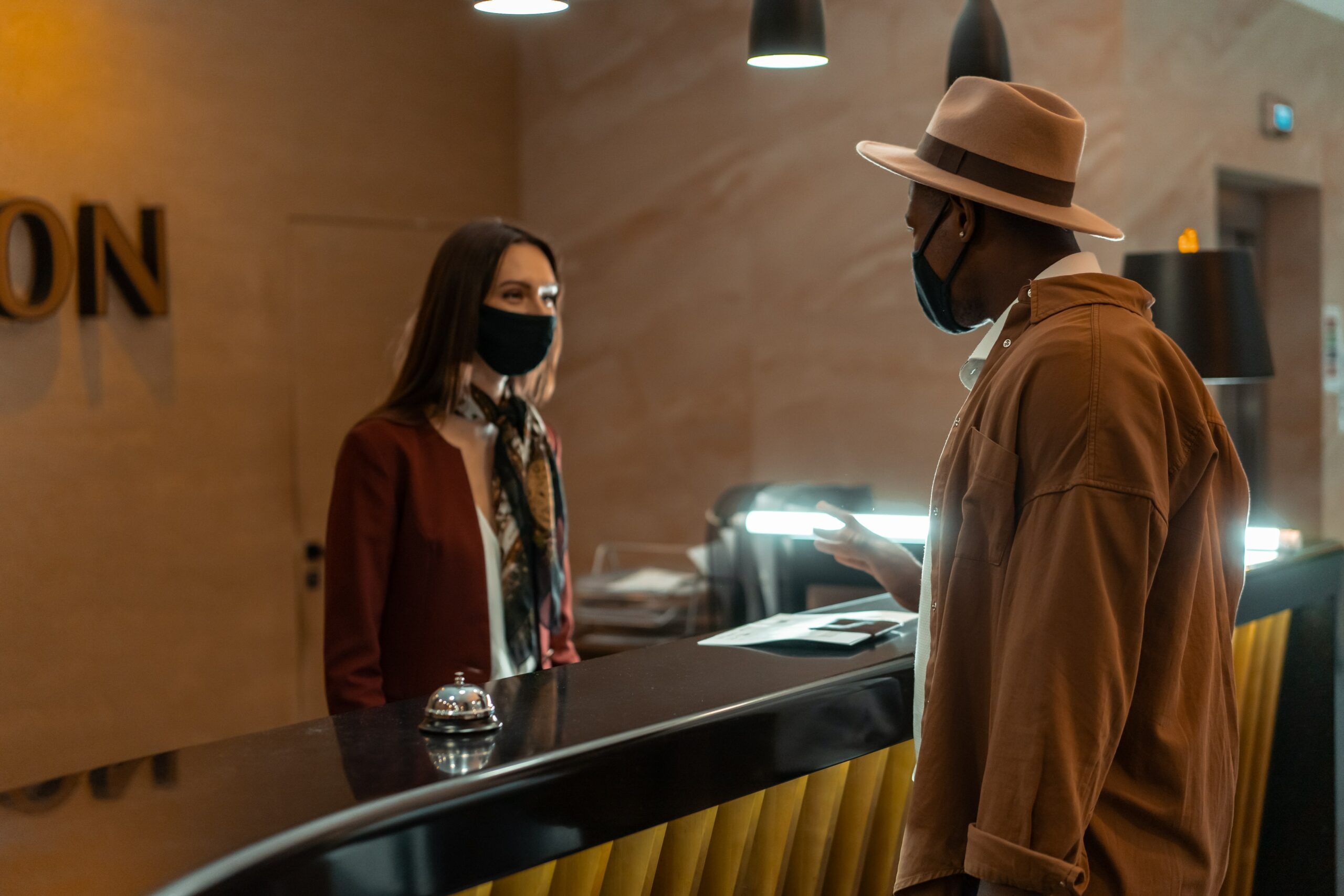 How Technology is Revolutionizing Tourism and Hospitality in Barcelona
