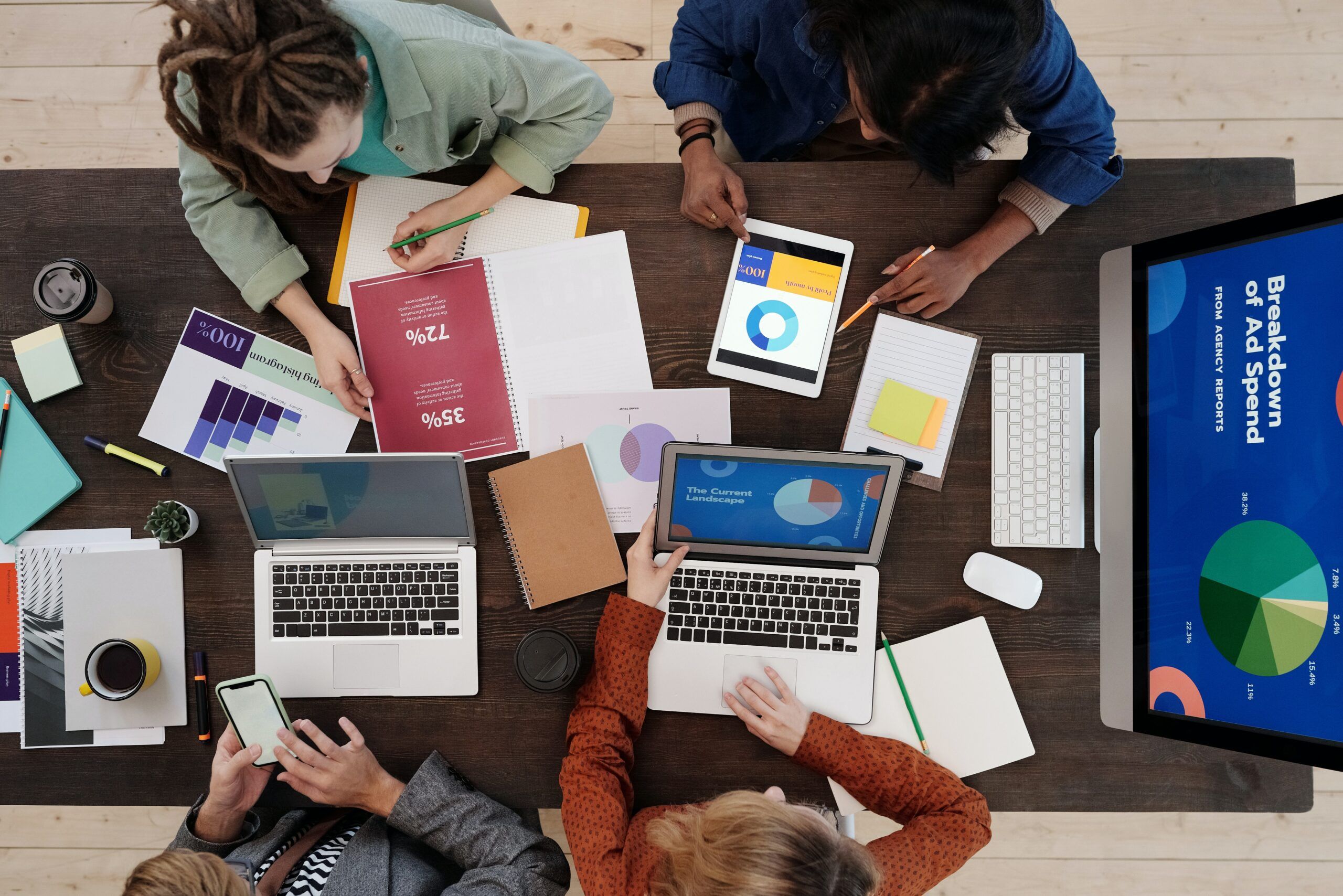 Omnichannel vs. Omni Experience: What’s the Difference?