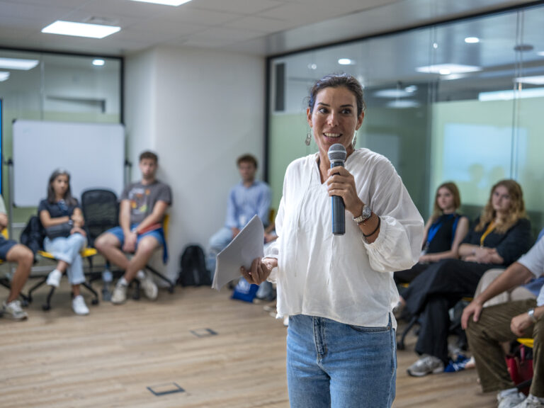 Leading workshop