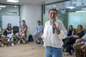 Leading workshop